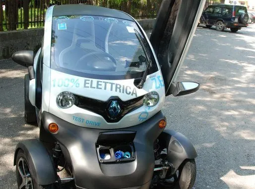 Renault Twizy: la piccola elettrica nella prova by HDBlog