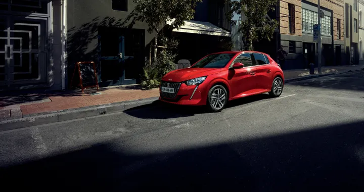 Peugeot 208 PureTech 75 CV: arrivano gli allestimenti Allure e Allure Pack
