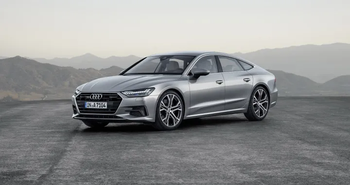 Audi A7 Sportback: tutta la tecnologia della nuova berlina-coupé