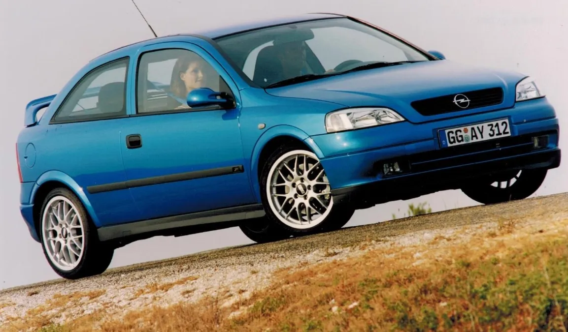 Opel Astra OPC e non solo: il focus tra storia e caratteristiche