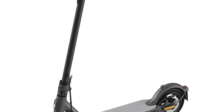 Il nuovissimo Xiaomi Mi Electric Scooter Essential è già in offerta lancio Unieuro