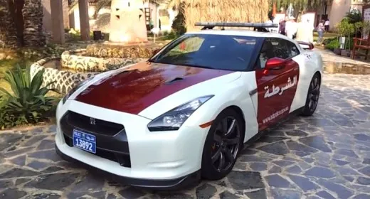 La Polizia di Abu Dhabi in un corto alla Fast &amp; Furious | video