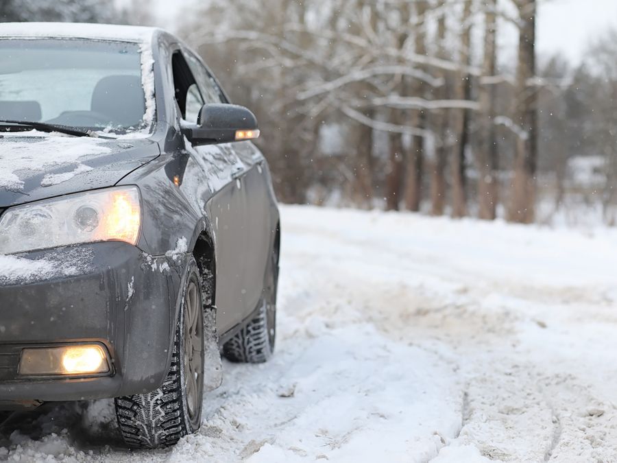 Calze o pneumatici invernali: cosa scegliere per il freddo di stagione