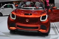 Smart EV 2015: versione elettrica per la ForTwo e ForFour
