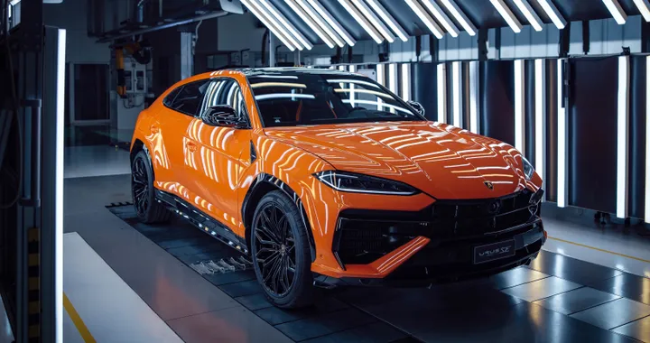 Lamborghini Urus SE, il SUV diventa Plug-in: 800 CV e 312 km/h