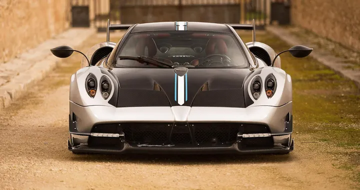 Pagani: una sportiva ibrida a fianco di quella elettrica | RUMOR