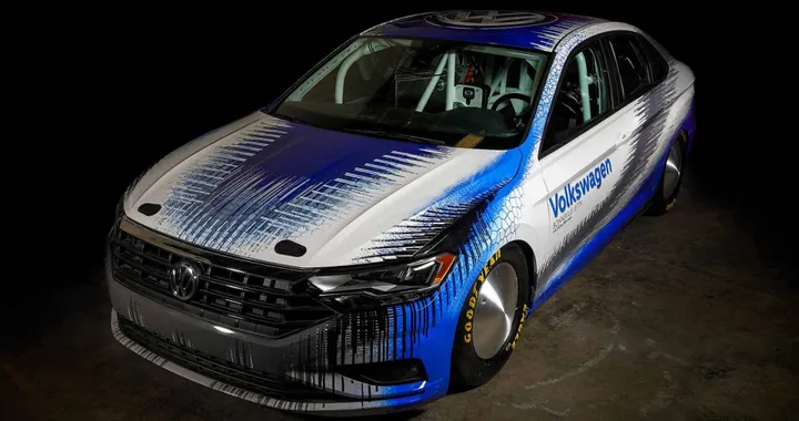 Volkswagen tenta un nuovo record di velocità con una Jetta modificata