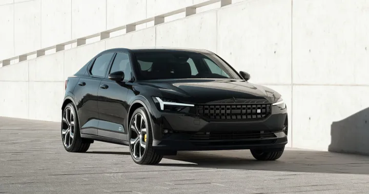 Polestar 2, ecco i prezzi per il mercato italiano. Si parte da 52.200 euro