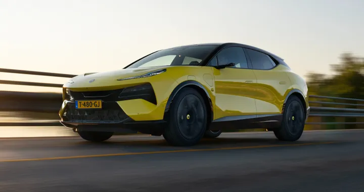 Lotus Eletre: avvistato in Cina il prototipo della versione PHEV