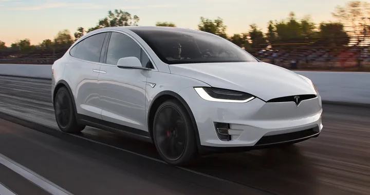 Tesla: nuova Dashcam Viewer per vedere più facilmente i video registrati dall'auto