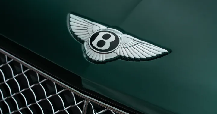 Bentley: solo auto elettriche dal 2030
