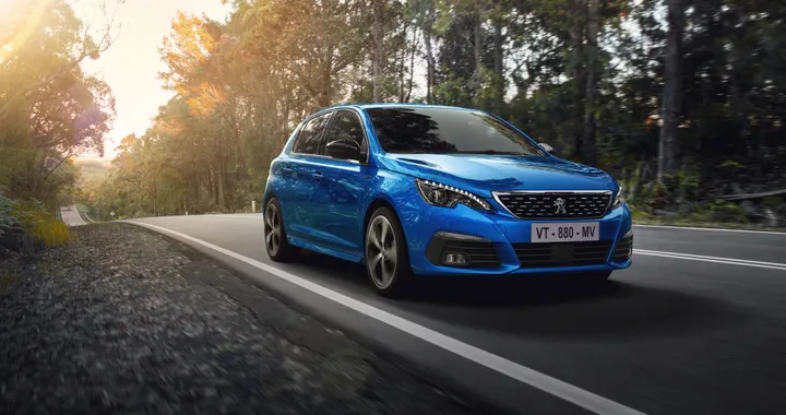 Peugeot 308: la prossima generazione potrebbe essere anche Plug-in ed elettrica