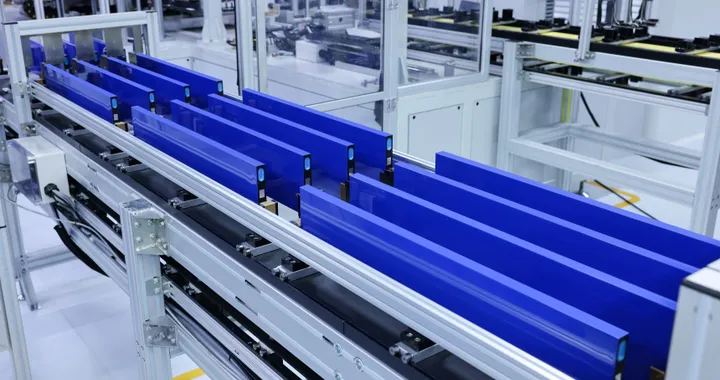 Ricarica ultrarapida e batterie con prestazioni stabili. La promessa di Geely