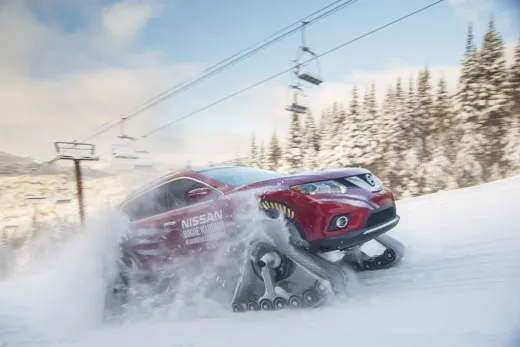Nissan Rogue Warrior: il concept con i cingoli